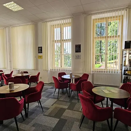 Gasthuis Black M - - Restauracia 3*