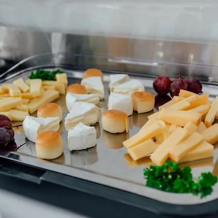 Black M - - Restauracia 3* Banská Štiavnica