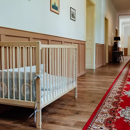 Black M - - Restauracia 3* Banská Štiavnica